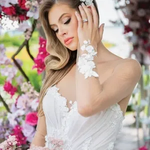 eleg2023 1835 682x1024