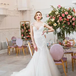 elegant wedding rose quartz wedding fit for a queen8 683x1024