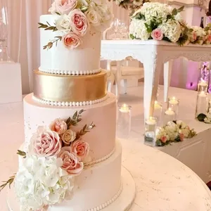 wedding cake by lawrence V 819x1024