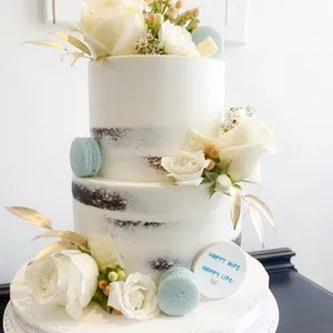 patisserie lawrence v naked cake