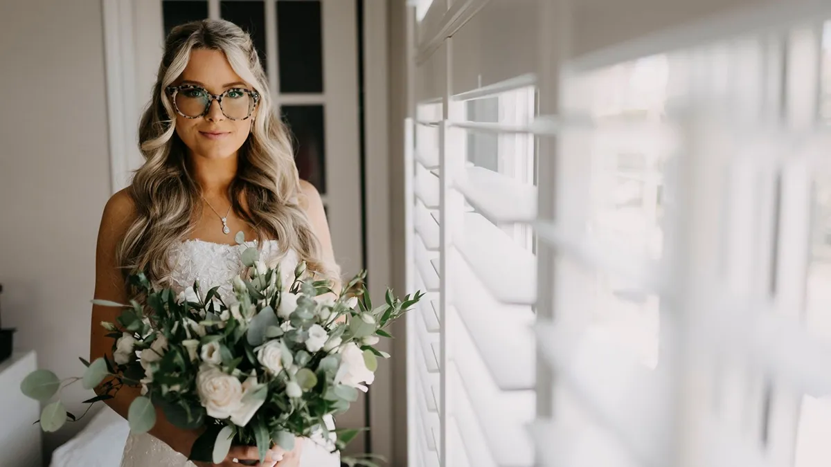 ENTERTAINMENT STARS PHOTOGRAPHY Recovered