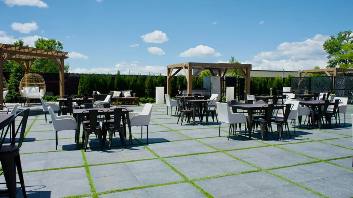 450115003 1021556323306867 3962273951774851466 n 1024x683