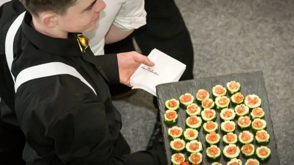 dist reception 768x768 1