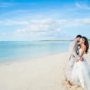 plan a wedding on the beaches of bahamas 1024x684
