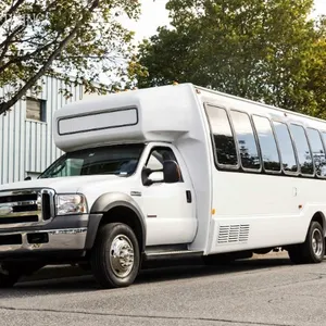 autobus limo montreal limousine company19