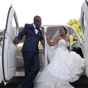 signature limon montreal wedding limousines9