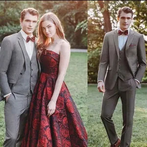 jaco uomo grey suit for a wedding