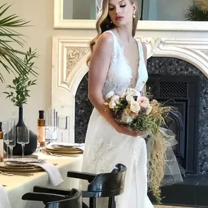 LA VIE FLEURIE BRIDAL BOUQUET 768x1024