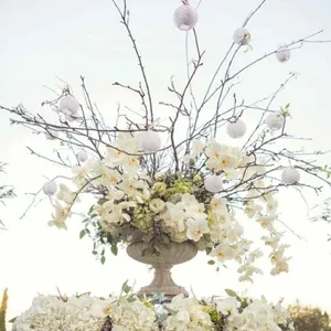 alain simon fleurs in montreal for weddings 683x1024