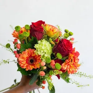 Stunning flowers and gifts 4
