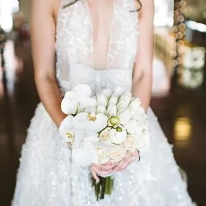 elegant wedding black swan wedding inspiration11 2