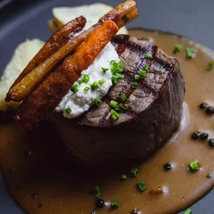 Nelligan. Hotel 6 1024x1024