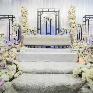 Le Groupe Renaissance17